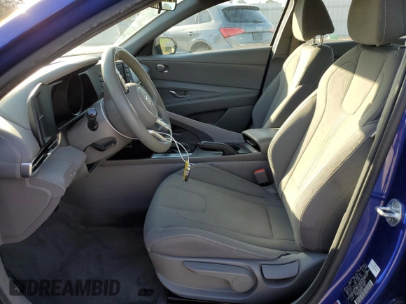 2021 Hyundai Elantra SEL z VIN KMHLM4AG0MU162287, wystawiony jako Copart lot #52888655 z przebiegiem 64 146 mil mil oraz Szkoda całkowita • Salvage title. Historia ofert i sprzedaży dostępna na DreamBid. Obrazek 7.