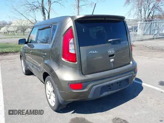 2012 Kia Soul + with VIN KNDJT2A68C7458729, listed as a IAAI auction lot 42002817 with 249,600 mi miles. Bid and sale history available at carsss.com. Image 3.