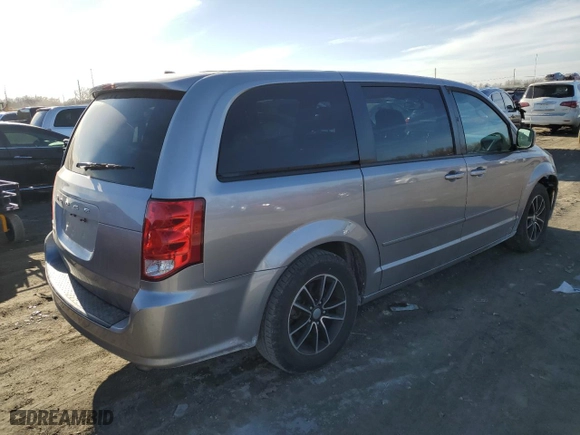 2016 Dodge Grand Caravan SE with VIN 2C4RDGBG3GR153146, listed as a Copart auction lot 45012064 with 104,880 mi miles and Salvage Title. Bid and sale history available at carsss.com. Image 3.