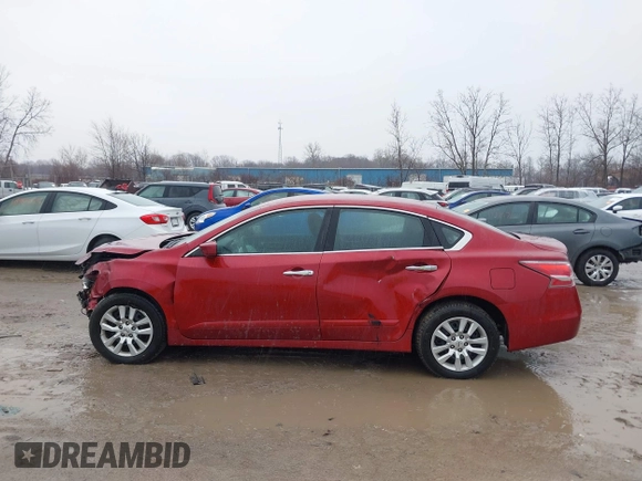2015 Nissan Altima 2.5 S with VIN 1N4AL3AP8FN345660, listed as a IAAI auction lot 41913700 with 101,349 mi miles. Bid and sale history available at carsss.com. Image 15.