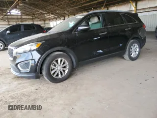 2017 Kia Sorento LX V6 with VIN 5XYPG4A55HG302482, listed as a Copart auction lot 50740195 with 135,652 mi miles and Salvage Title. Bid and sale history available at carsss.com. Image 1.