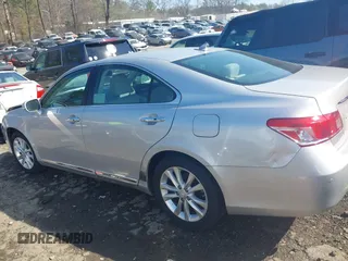 2011 Lexus ES 330 with VIN JTHBK1EG7B2450958, listed as a IAAI auction lot 41766155 with Not Provided miles and . Bid and sale history available at carsss.com. Image 13.