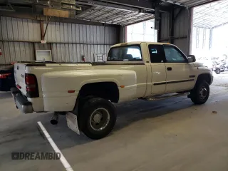 2002 Dodge Ram 3500 with VIN 3B7MF33C02M204269, listed as a Copart auction lot 68442394 with 238,041 mi miles and Salvage Title. Bid and sale history available at carsss.com. Image 3.