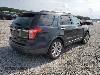 2014 Ford Explorer XLT with VIN 1FM5K7D86EGC10086, listed as a Copart auction lot 59296585 with 120,147 mi miles and Salvage title. Bid and sale history available at DreamBid. Image 3.