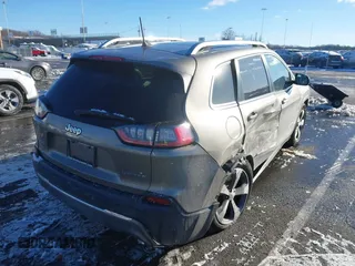 2019 Jeep Cherokee Limited with VIN 1C4PJMDX5KD441256, listed as a IAAI auction lot 41270619 with 83,309 mi miles and . Bid and sale history available at DreamBid. Image 4.
