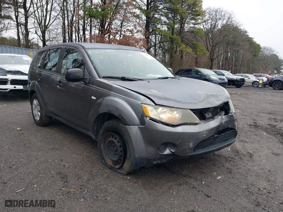 2007 Mitsubishi Outlander ES with VIN JA4MS31X07Z015784, listed as a IAAI auction lot 38911508 with 166,115 mi miles. Bid and sale history available at carsss.com. Image 1.