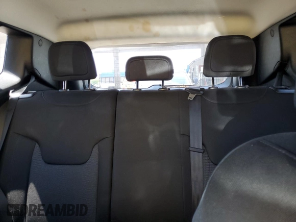 2018 Jeep Renegade Sport с VIN ZACCJBAB3JPH34939, выставлен на аукционе Copart как лот 58945925 с пробегом 91 972 миль миль и Списание • Salvage title. История ставок и продаж доступна на DreamBid. Изображение 10.