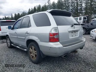2005 Acura MDX Touring with VIN 2HNYD18985H500288, listed as a IAAI auction lot 41919980 with 259,025 mi miles. Bid and sale history available at carsss.com. Image 3.