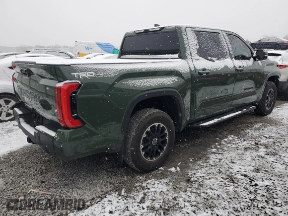 2022 Toyota Tundra 4WD SR5 with VIN 5TFLA5DB0NX055808, listed as a Copart auction lot 44607375 with 41,653 mi miles and Salvage Title. Bid and sale history available at carsss.com. Image 3.