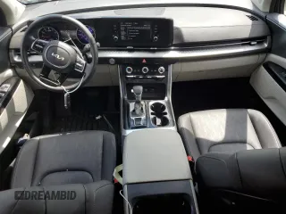 2024 Kia Carnival LX with VIN KNDNB4H34R6348089, listed as a Copart auction lot 57457544 with 12,442 mi miles and Non Repairable. Bid and sale history available at carsss.com. Image 8.