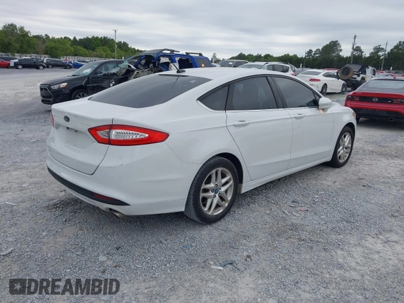 2013 Ford Fusion SE with VIN 3FA6P0HR1DR108678, listed as a IAAI auction lot 42028440 with 105,455 mi miles. Bid and sale history available at carsss.com. Image 4.