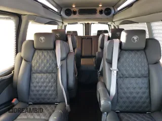 2022 GMC Savana Cargo Van with VIN 1GTW7BF72N1240075, listed as a Copart auction lot 76079194 with 38,922 mi miles and Clean Title. Bid and sale history available at carsss.com. Image 10.