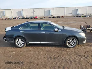 2011 Lexus ES with VIN JTHBK1EGXB2455393, listed as a IAAI auction lot 41826270 with 200,197 mi miles. Bid and sale history available at carsss.com. Image 13.