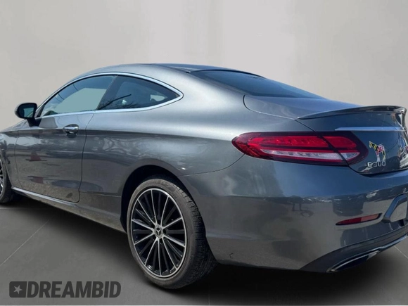 2019 Mercedes-Benz C 300 with VIN WDDWJ8EB5KF778820, listed as a Copart auction lot 53748785 with 166,108 mi miles and Clean Title. Bid and sale history available at DreamBid. Image 3.
