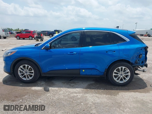 2021 Ford Escape SE with VIN 1FMCU0G66MUA96786, listed as a IAAI auction lot 42415328 with 42,236 mi miles and . Bid and sale history available at DreamBid. Image 15.