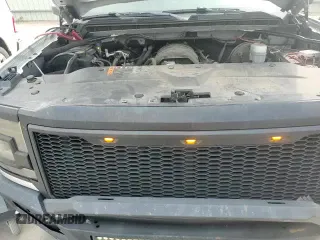 2018 Chevrolet Silverado 1500 LT z VIN 3GCPCREC0JG647170, wystawiony jako Copart lot #67116775 z przebiegiem 57 679 mil mil oraz Szkoda całkowita • Salvage title. Historia ofert i sprzedaży dostępna na DreamBid. Obrazek 13.