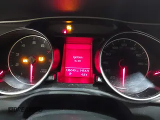 2008 Audi A5 z VIN WAUDK78T58A030231, wystawiony jako IAAI lot #42084381 z przebiegiem 136 049 mil mil oraz . Historia ofert i sprzedaży dostępna na DreamBid. Obrazek 16.