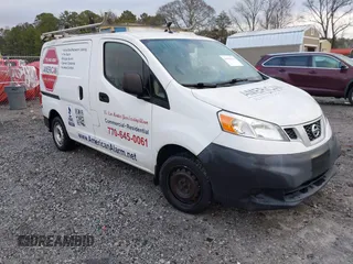2015 Nissan NV200 SV with VIN 3N6CM0KN8FK695529, listed as a IAAI auction lot 41530913 with 227,823 mi miles. Bid and sale history available at carsss.com. Image 1.