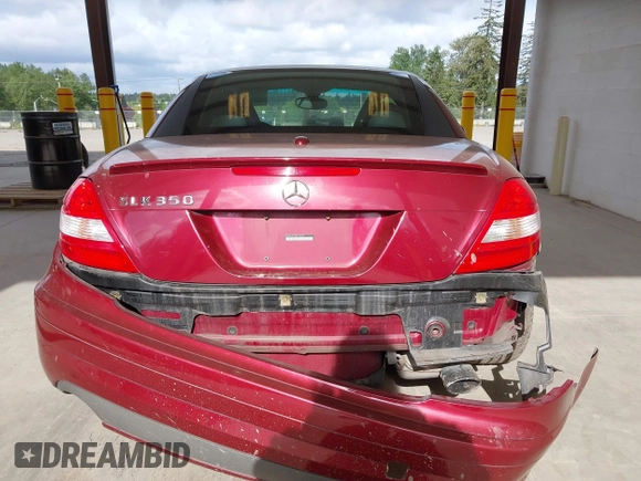2008 Mercedes-Benz SLK 350 с VIN WDBWK56F58F176045, выставлен на аукционе IAAI как лот 42271253 с пробегом 111 908 миль миль и . История ставок и продаж доступна на DreamBid. Изображение 17.