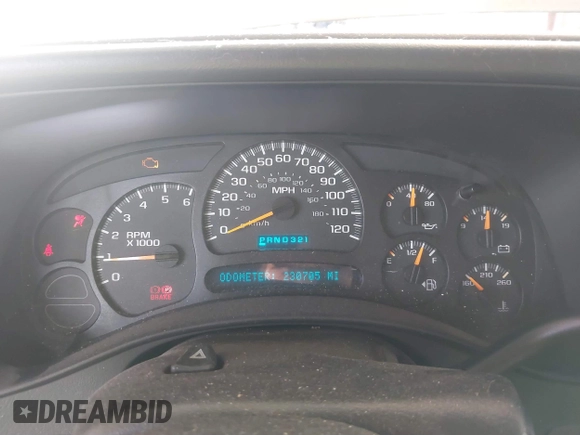 2005 GMC Yukon SLT with VIN 1GKEK13Z95R105420, listed as a IAAI auction lot 41680727 with 230,705 mi miles. Bid and sale history available at carsss.com. Image 7.