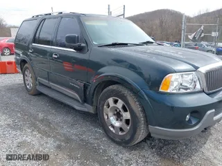 2003 Lincoln Navigator Ultimate with VIN 5LMFU27R33LJ50761, listed as a IAAI auction lot 41849765 with NaN miles. Bid and sale history available at carsss.com. Image 1.