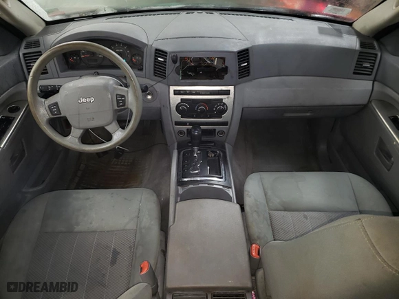 2005 Jeep Grand Cherokee Laredo with VIN 1J8GR48KX5C539564, listed as a Copart auction lot 80575804 with 215,901 mi miles and Salvage Title. Bid and sale history available at carsss.com. Image 8.