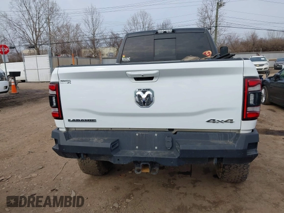 2020 Ram 2500 Laramie with VIN 3C6UR5NL9LG101116, listed as a IAAI auction lot 41694638 with 92,472 mi miles. Bid and sale history available at carsss.com. Image 16.