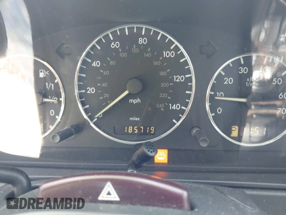 2003 Mercedes-Benz M 350 с VIN 4JGAB57E53A421378, выставлен на аукционе IAAI как лот 42193040 с пробегом 185 719 миль миль и . История ставок и продаж доступна на DreamBid. Изображение 7.