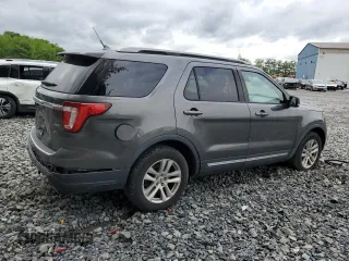 2018 Ford Explorer XLT with VIN 1FM5K8D80JGA94660, listed as a Copart auction lot 59012215 with 105,331 mi miles and Salvage title. Bid and sale history available at DreamBid. Image 3.