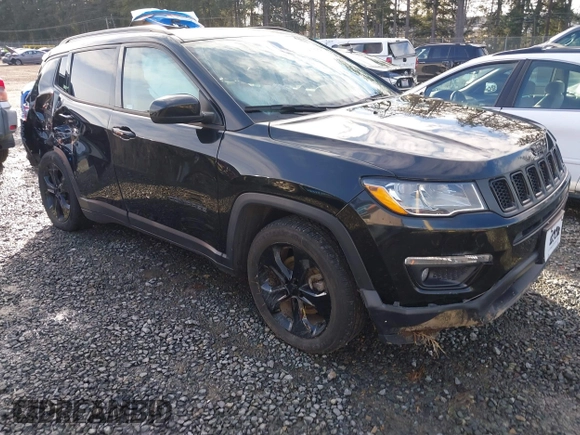 2020 Jeep Compass Latitude z VIN 3C4NJDBB6LT164241, wystawiony jako IAAI lot #41502823 z przebiegiem 75 314 mil mil oraz . Historia ofert i sprzedaży dostępna na DreamBid. Obrazek 1.
