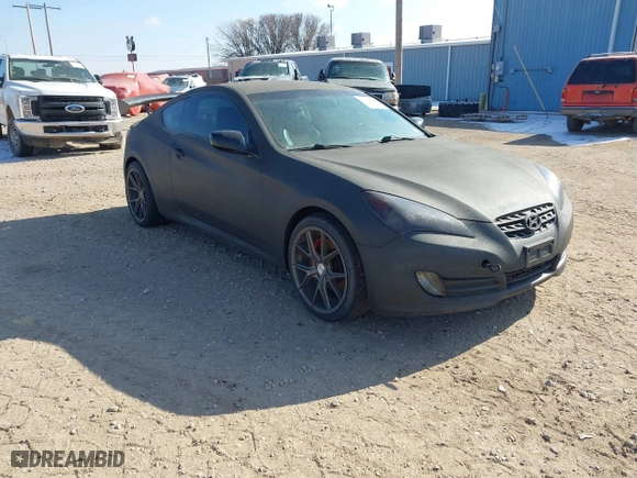 2011 Hyundai Genesis Coupe Track with VIN KMHHU6KH3BU047916, listed as a IAAI auction lot 41294493 with 128,268 mi miles. Bid and sale history available at carsss.com. Image 1.