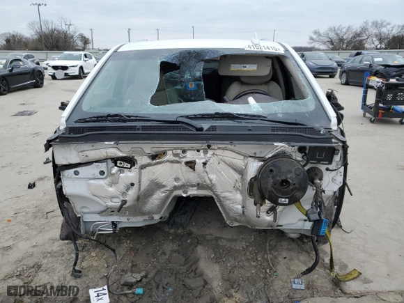 2016 Cadillac Escalade Luxury Collection with VIN 1GYS4BKJ7GR192953, listed as a Copart auction lot 41521415 with 0 mi miles and Salvage Title. Bid and sale history available at carsss.com. Image 5.