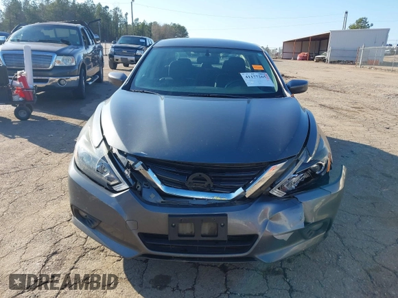 2018 Nissan Altima 2.5 SR with VIN 1N4AL3AP9JC109524, listed as a IAAI auction lot 41177265 with 253,800 mi miles. Bid and sale history available at carsss.com. Image 12.