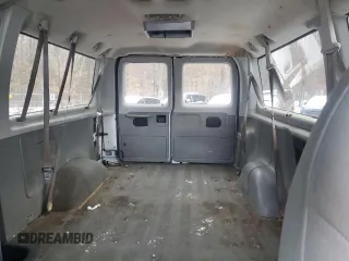 2005 Ford Econoline Passenger XL with VIN 1FBNE31L85HB47326, listed as a Copart auction lot 88312785 with Not Provided miles and Salvage Title. Bid and sale history available at carsss.com. Image 10.