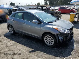 2016 Hyundai Elantra GT with VIN KMHD35LH5GU318038, listed as a Copart auction lot 71094194 with 104,377 mi miles and Salvage Title. Bid and sale history available at carsss.com. Image 4.