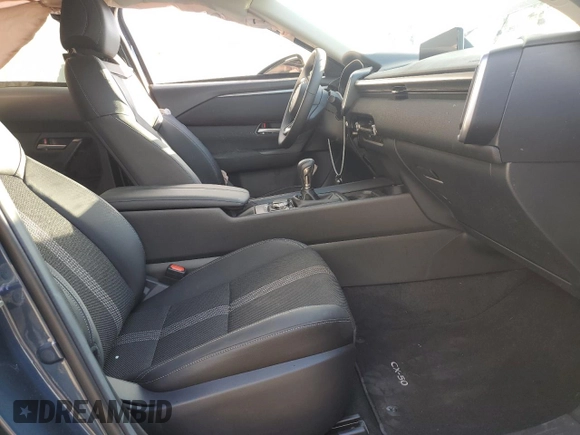 2025 Mazda CX-50 S Select with VIN 7MMVABAM5SN315995, listed as a Copart auction lot 45111025 with 3,615 mi miles and Non Repairable. Bid and sale history available at DreamBid. Image 7.
