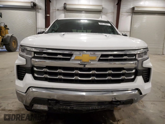 2024 Chevrolet Silverado 1500 LTZ with VIN 1GCUDGEL9RZ183215, listed as a Copart auction lot 84414624 with 12,651 mi miles and Salvage Title. Bid and sale history available at DreamBid. Image 5.