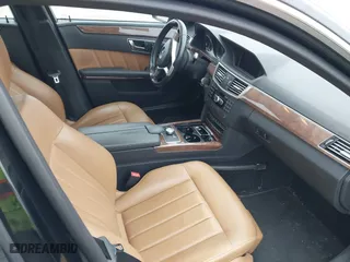 2013 Mercedes-Benz E-Class E 350 Luxury with VIN WDDHF8JB1DA738136, listed as a IAAI auction lot 41774836 with 181,846 mi miles. Bid and sale history available at carsss.com. Image 5.