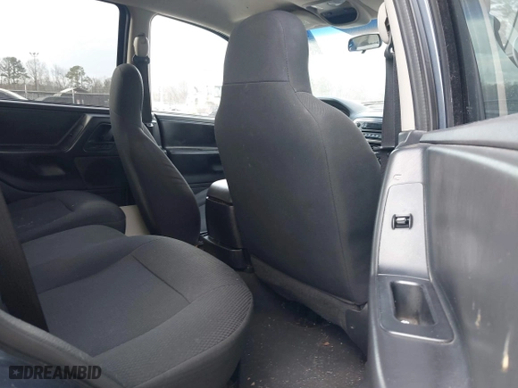 2004 Jeep Grand Cherokee Laredo with VIN 1J4GX48S14C324581, listed as a IAAI auction lot 41717938 with 213,178 mi miles. Bid and sale history available at carsss.com. Image 8.