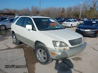 2000 Lexus RX 300 with VIN JT6GF10U1Y0077887, listed as a IAAI auction lot 41616823 with 175,917 mi miles. Bid and sale history available at carsss.com. Image 1.