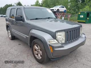 2012 Jeep Liberty Sport z VIN 1C4PJLAK8CW148640, wystawiony jako IAAI lot #42424405 z przebiegiem 179 678 mil mil oraz . Historia ofert i sprzedaży dostępna na DreamBid. Obrazek 1.