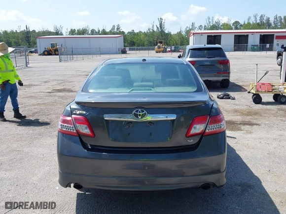 2011 Toyota Camry LE with VIN 4T1BF3EK0BU161751, listed as a IAAI auction lot 41943814 with 125,048 mi miles. Bid and sale history available at carsss.com. Image 16.