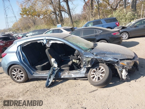2015 Mazda 3 i Touring with VIN 3MZBM1L71FM184587, listed as a IAAI auction lot 40725367 with 137,720 mi miles and . Bid and sale history available at DreamBid. Image 14.