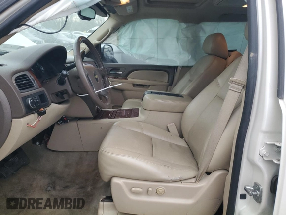 2013 Chevrolet Suburban LTZ with VIN 1GNSCKE04DR184212, listed as a Copart auction lot 89162685 with 180,808 mi miles and Salvage Title. Bid and sale history available at carsss.com. Image 7.