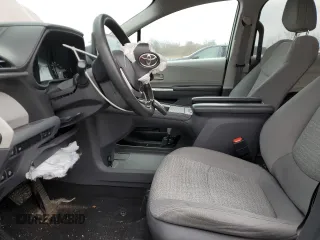 2021 Toyota Sienna LE с VIN 5TDKRKEC8MS065338, выставлен на аукционе Copart как лот 55224075 с пробегом 58 874 миль миль и Списание • Salvage title. История ставок и продаж доступна на DreamBid. Изображение 7.