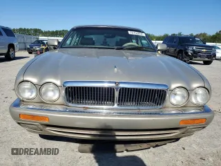 1997 Jaguar XJ with VIN SAJHX6241VC795259, listed as a Copart auction lot 70752854 with Not provided miles and Salvage title. Bid and sale history available at DreamBid. Image 5.
