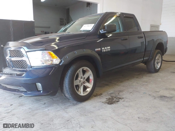 2013 Ram 1500 Tradesman with VIN 1C6RR7FT6DS522091, listed as a IAAI auction lot 41758694 with 224,367 mi miles. Bid and sale history available at carsss.com. Image 2.