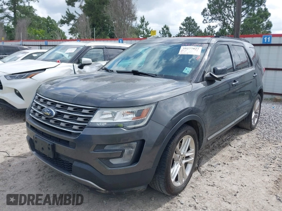 2017 Ford Explorer XLT with VIN 1FM5K7D84HGA75050, listed as a IAAI auction lot 39277027 with 131,413 mi miles and . Bid and sale history available at carsss.com. Image 6.