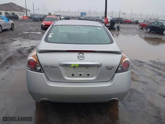 2012 Nissan Altima 3.5 SR with VIN 1N4BL2AP2CN409332, listed as a IAAI auction lot 39111020 with NaN miles. Bid and sale history available at carsss.com. Image 16.