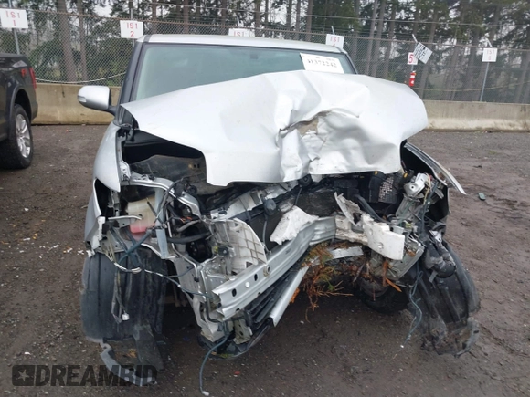 2015 Scion xB with VIN JTLZE4FE6FJ067616, listed as a IAAI auction lot 41372242 with 1 mi miles. Bid and sale history available at carsss.com. Image 6.